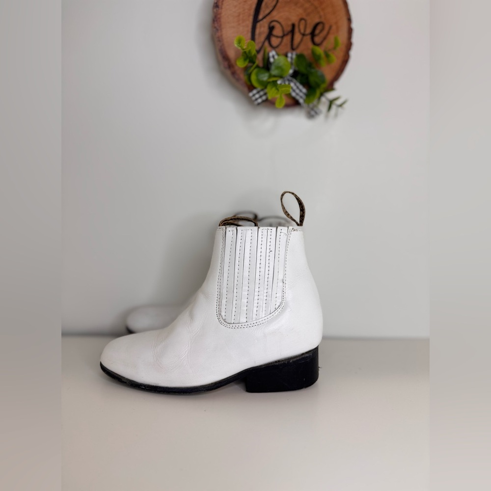 Harveys White Leather Boots - Picture 5 of 10